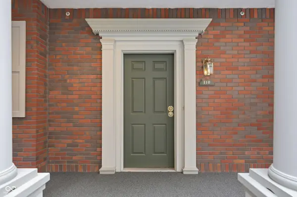 7601 Newport Bay DR #110, Indianapolis, IN 46240