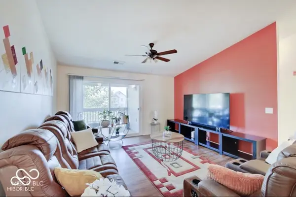 230 Legends Creek WAY #207, Indianapolis, IN 46229