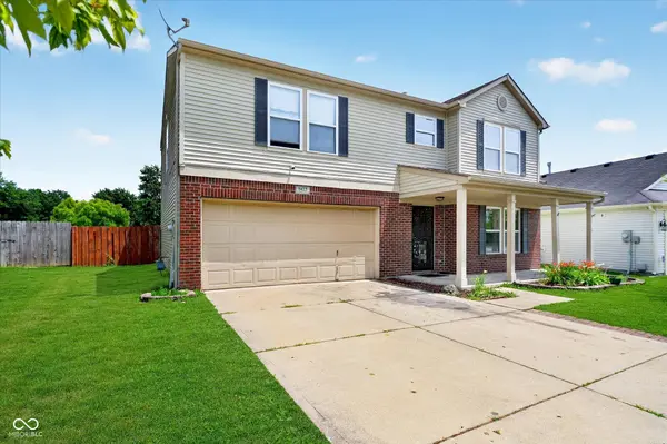 8422 Weathervane CT, Indianapolis, IN 46239