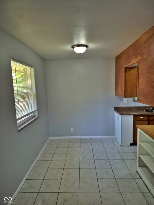 1450 N Campbell AVE, Indianapolis, IN 46219