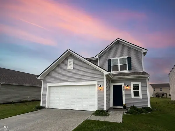 4061 Sedgewick LN, Columbus, IN 47201