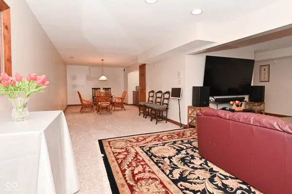2307 Willow Lakes East BLVD, Greenwood, IN 46143