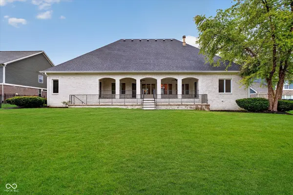 5913 Chartwell DR, Bargersville, IN 46106