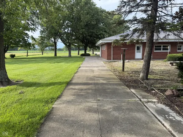 3793 W Us Highway 36, Middletown, IN 47356