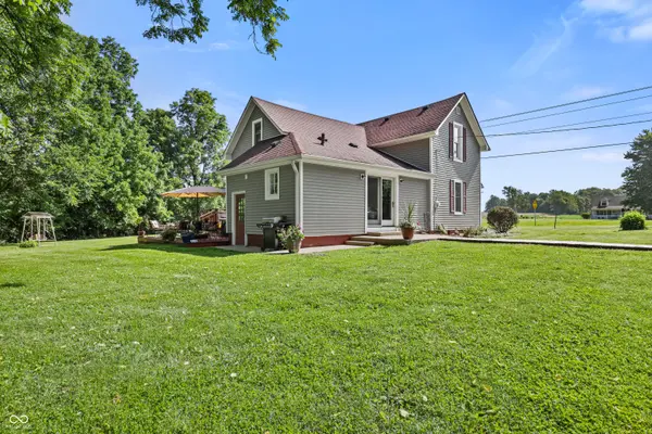 6442 S 300 W, Trafalgar, IN 46181