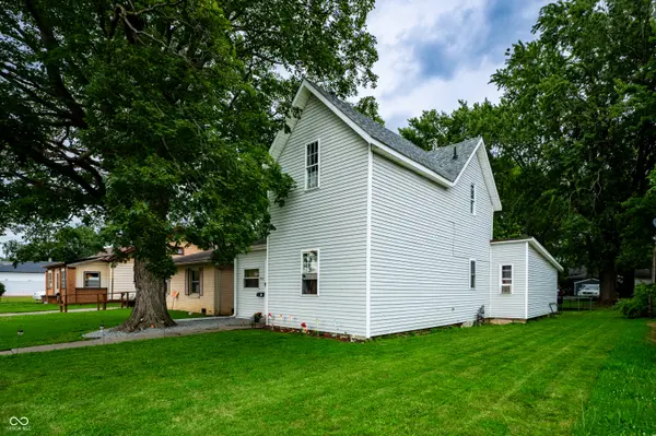 1916 Main ST, Anderson, IN 46016
