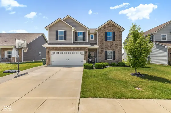 468 Tracewood BND, Greenfield, IN 46140