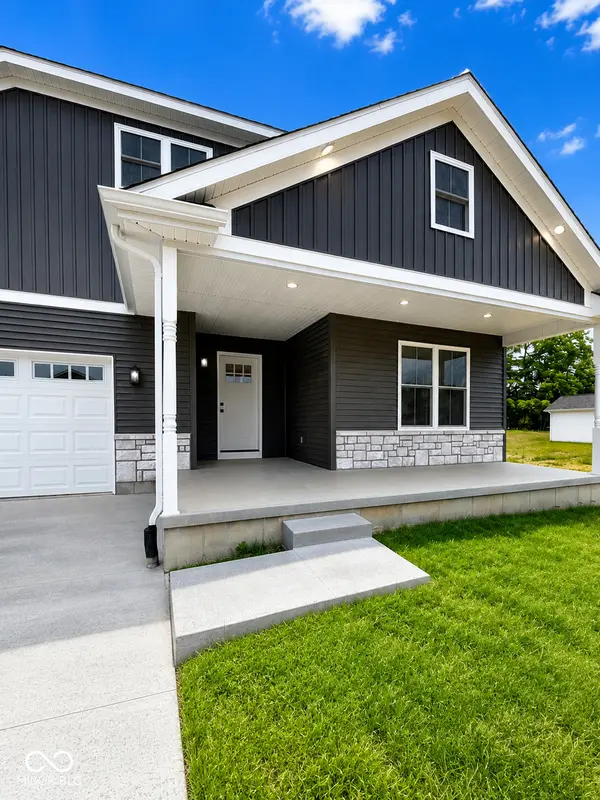 59 Westview DR, Batesville, IN 47006