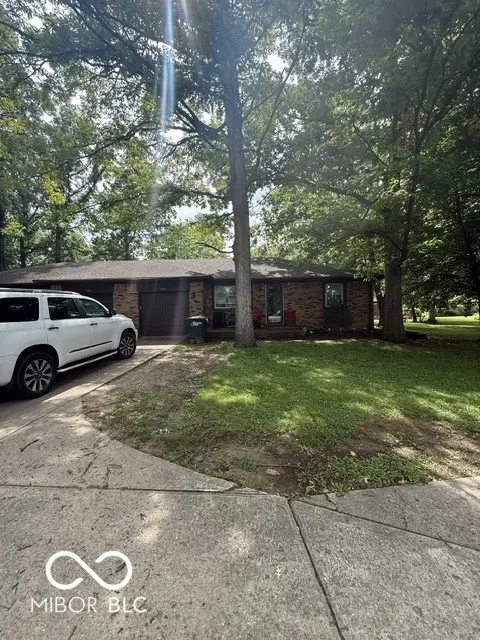 1306 S 9th AVE, Beech Grove, IN 46107