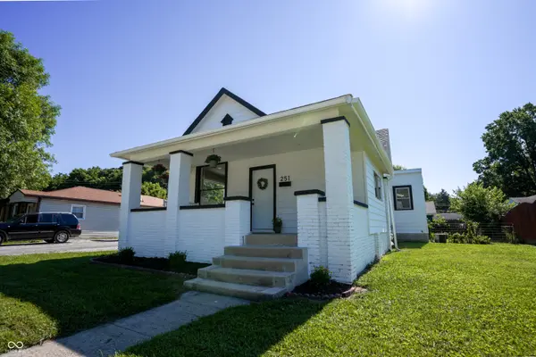 251 S Avon AVE, Plainfield, IN 46168