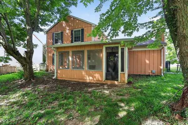 7558 Rogers DR, Indianapolis, IN 46214
