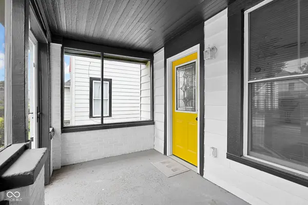 2230 Bellefontaine, Indianapolis, IN 46205