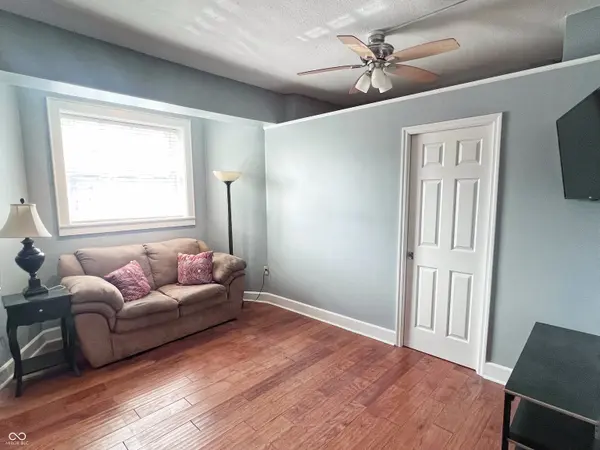 230 E 9th ST #APT 108, Indianapolis, IN 46204