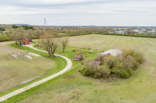 5712 Bluff RD, Indianapolis, IN 46217
