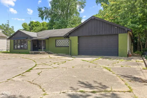 149 W Boggstown RD, Shelbyville, IN 46176