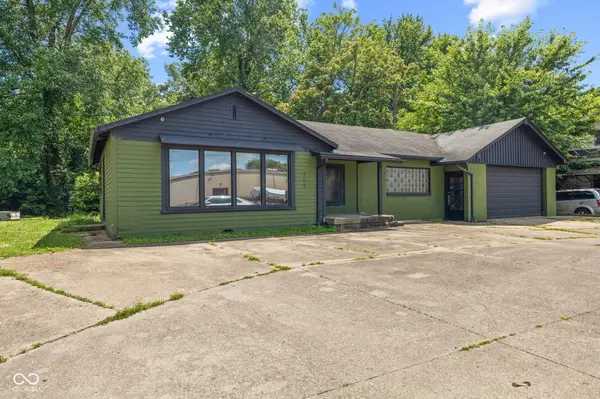 149 W Boggstown RD, Shelbyville, IN 46176