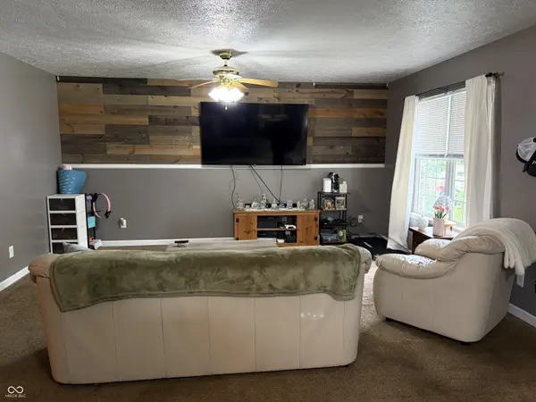 929 S Grant ST, Martinsville, IN 46151
