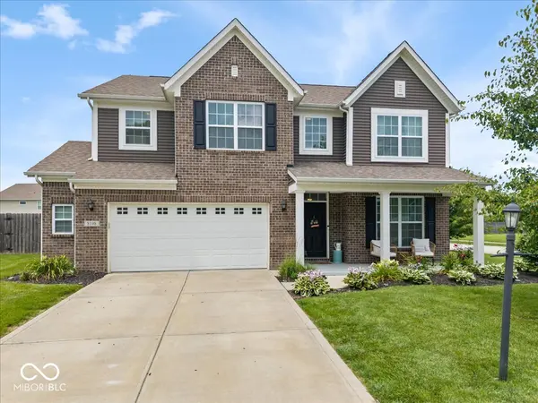 8198 Kilborn WAY, Avon, IN 46123