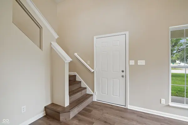 6477 Oyster Key LN, Plainfield, IN 46168