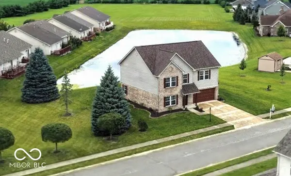 1364 College Pkwy, Elwood, IN 46036