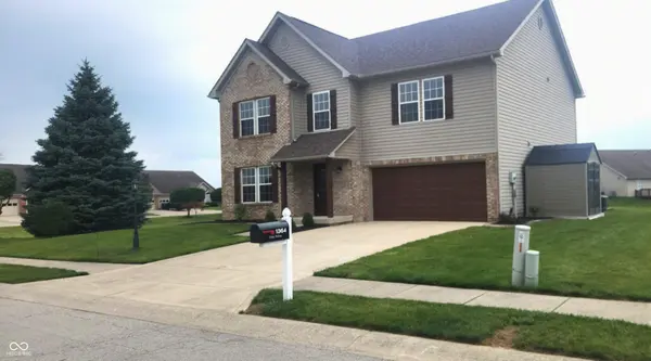 1364 College Pkwy, Elwood, IN 46036