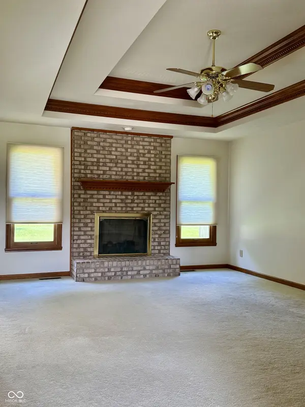 897 N Scott DR, Greenwood, IN 46142