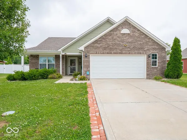 8218 Devon AVE, Indianapolis, IN 46239