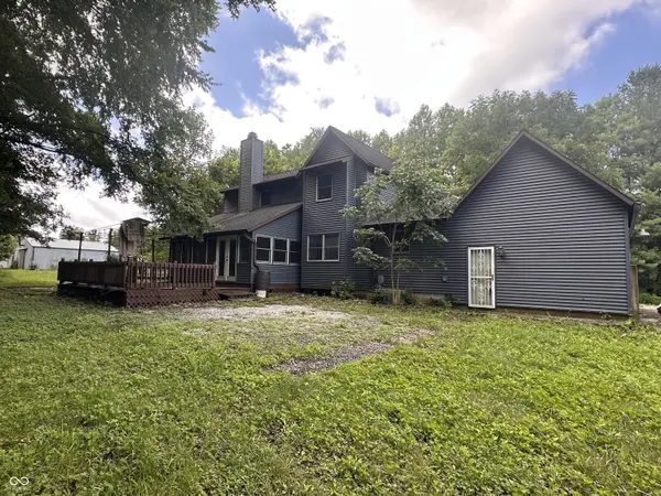 8223 S County Road 250 RD W, Cloverdale, IN 46120