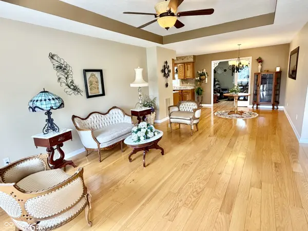 175 Warwick WAY, Pendleton, IN 46064