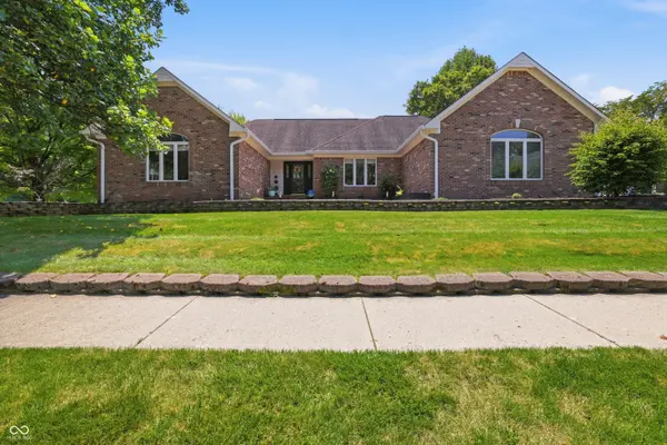 12039 Admirals Pointe DR, Indianapolis, IN 46236