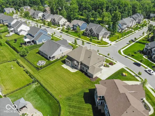 14640 Meadow Bend DR, Fishers, IN 46037