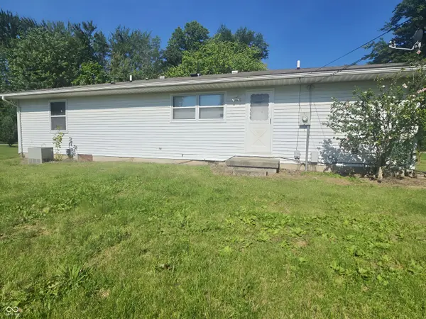 620 S Roosevelt ST, Jasonville, IN 47438