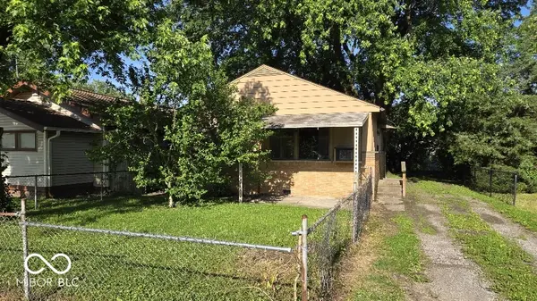 2164 N Dequincy ST, Indianapolis, IN 46218