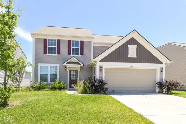 6645 Timberline TRL, Whitestown, IN 46075