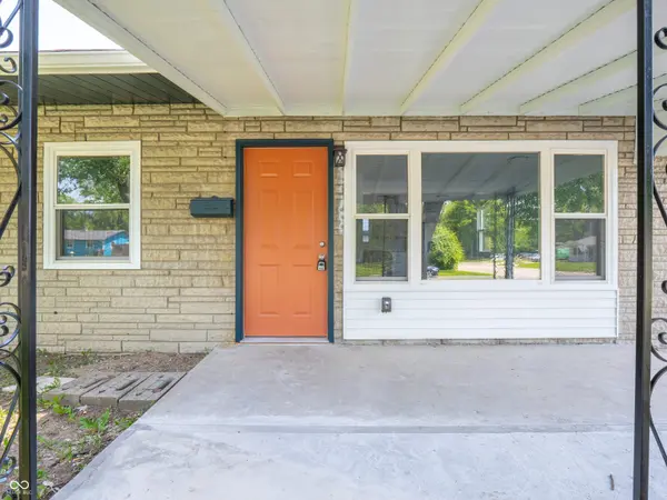 2643 Eagledale DR, Indianapolis, IN 46222