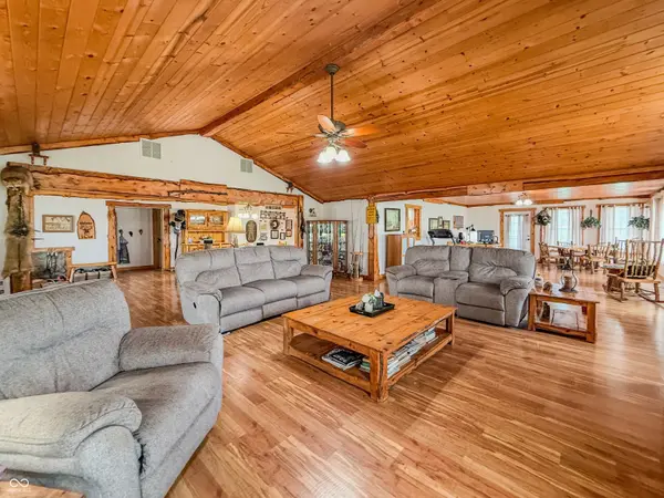 4981 E Rinker RD, Mooresville, IN 46158