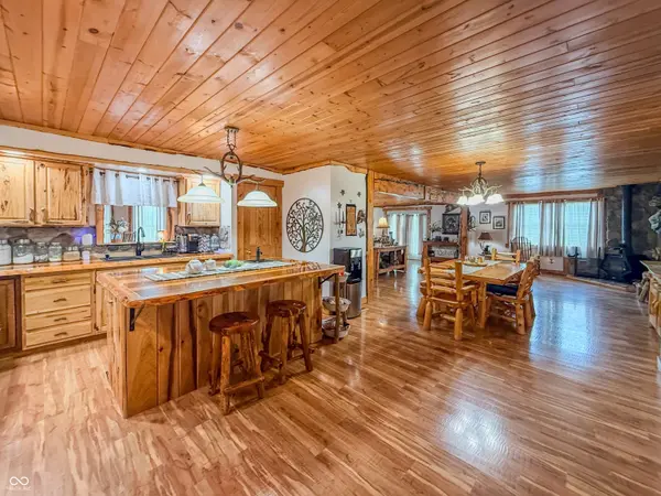 4981 E Rinker RD, Mooresville, IN 46158
