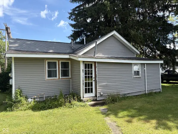 403 E Broad ST, Spiceland, IN 47385