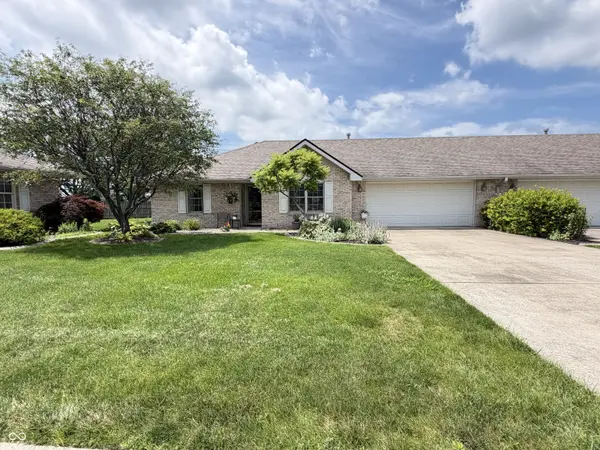 3427 Village DR, Anderson, IN 46011