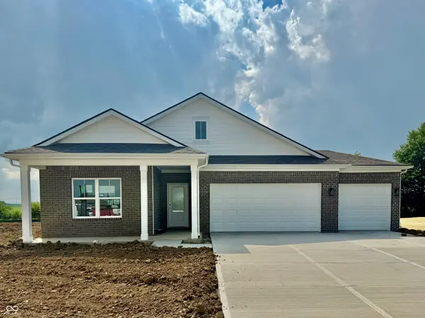 2308 Nampa DR, Whitestown, IN 46075