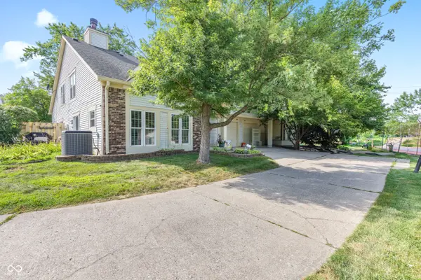 2458 Chaseway CT, Indianapolis, IN 46268