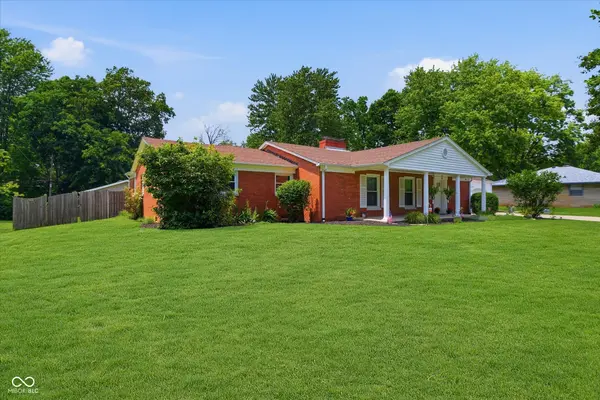 2307 Starlight DR, Anderson, IN 46012