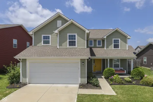 524 Haywood DR, Greenfield, IN 46140