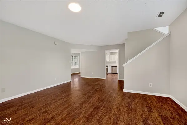 920 Millbrook DR, Avon, IN 46123