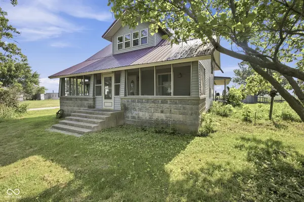 10271 S 550 E, Brook, IN 47922