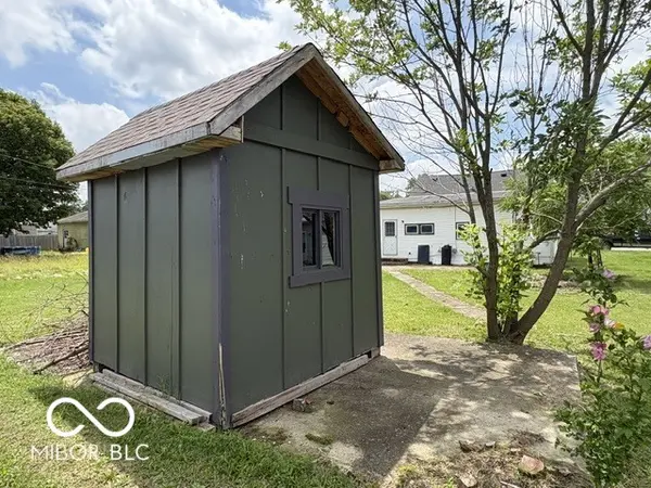 542 W Commercial ST, Hartford City, IN 47348
