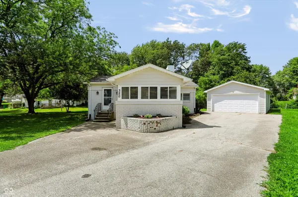 320 W Ash ST, Jamestown, IN 46147