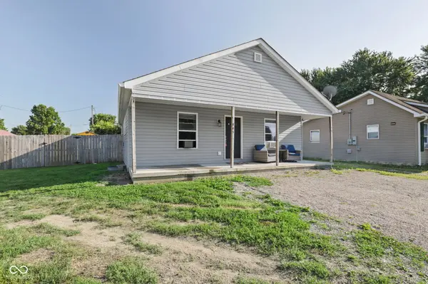 995 E Gray ST, Martinsville, IN 46151