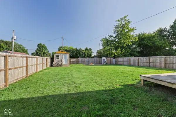 995 E Gray ST, Martinsville, IN 46151