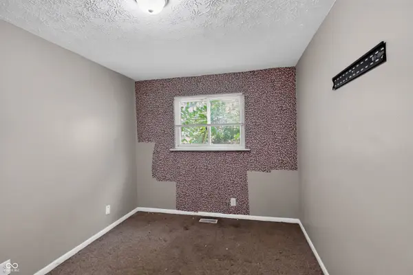 1745 Orchid CT, Indianapolis, IN 46219